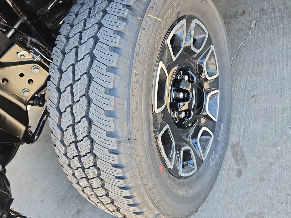 New 2026 Ford F250 Platinum image 28