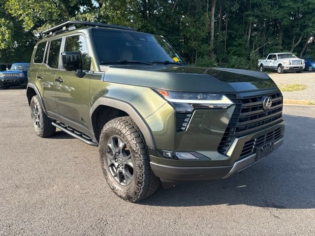 Used 2024 Lexus GX 550 AWD/4WD image 7