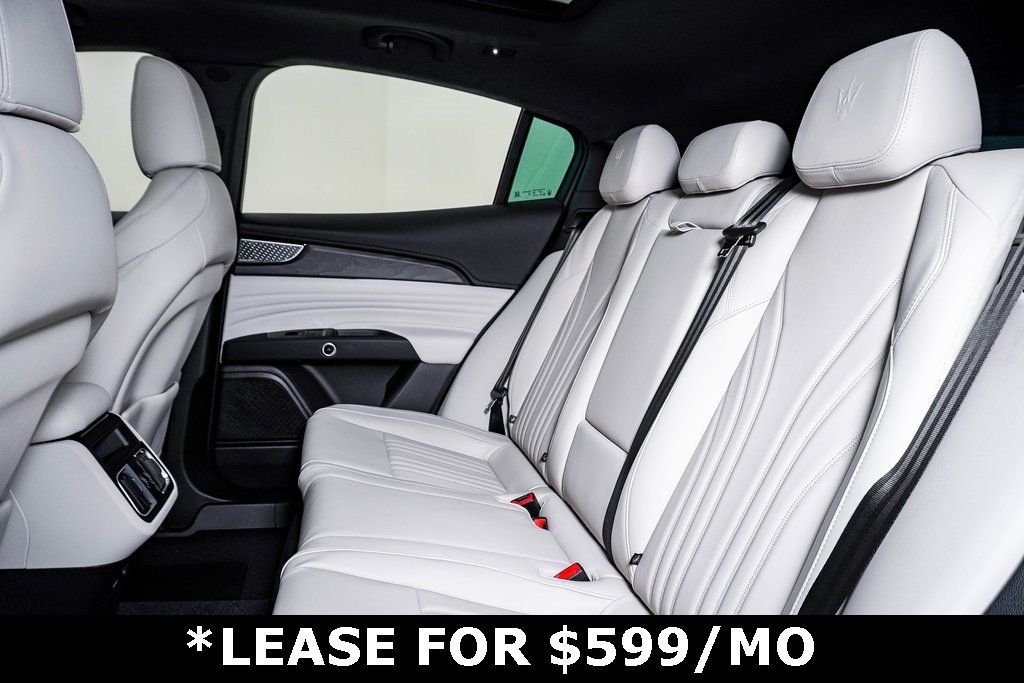 Certified 2024 Maserati Grecale GT image 17