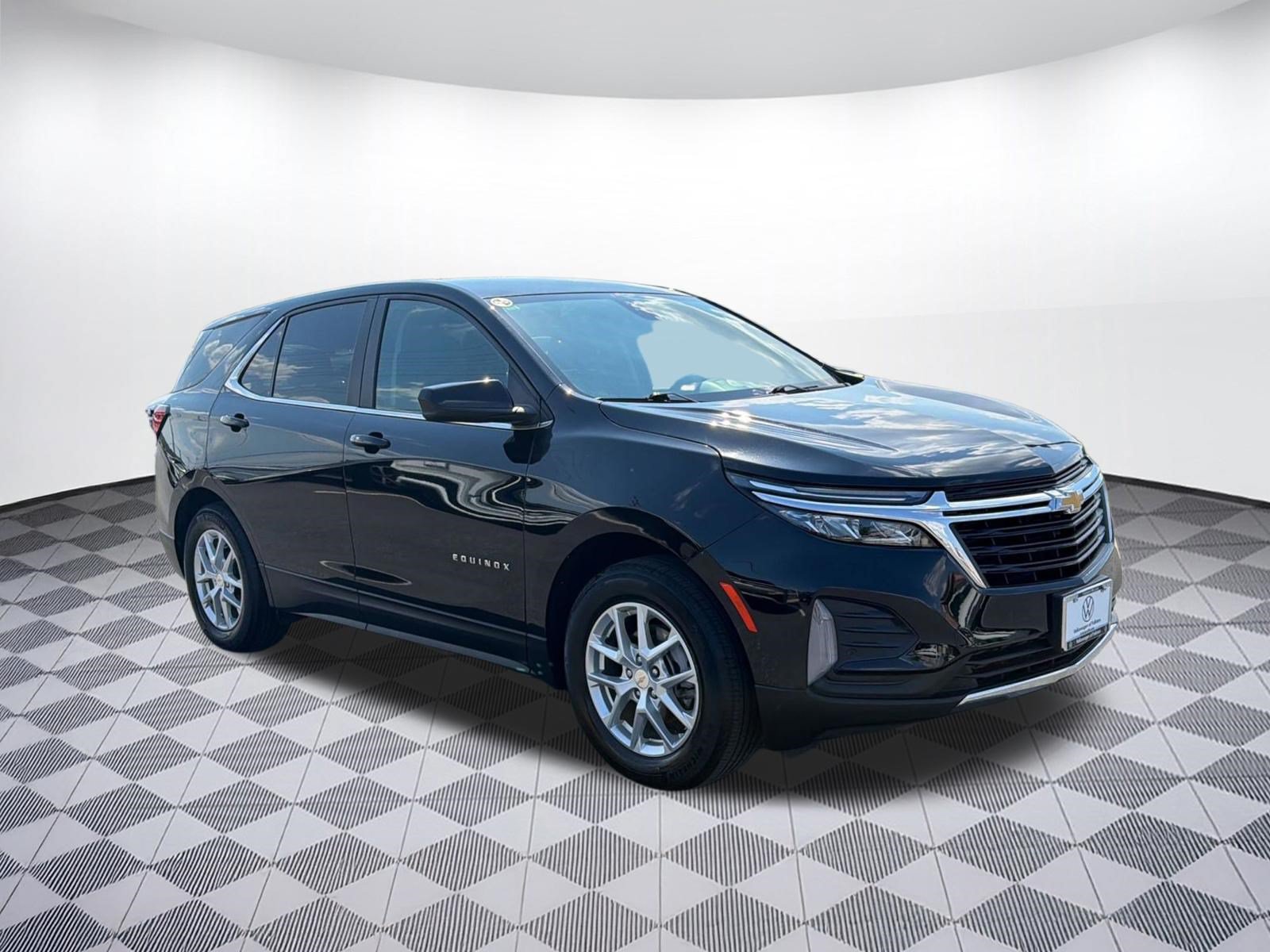 Used 2024 Chevrolet Equinox LT FWD image 7