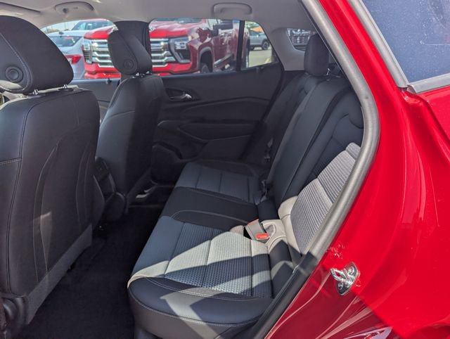 New 2026 Chevrolet Trax LT w/ Driver Confidence Package image 9