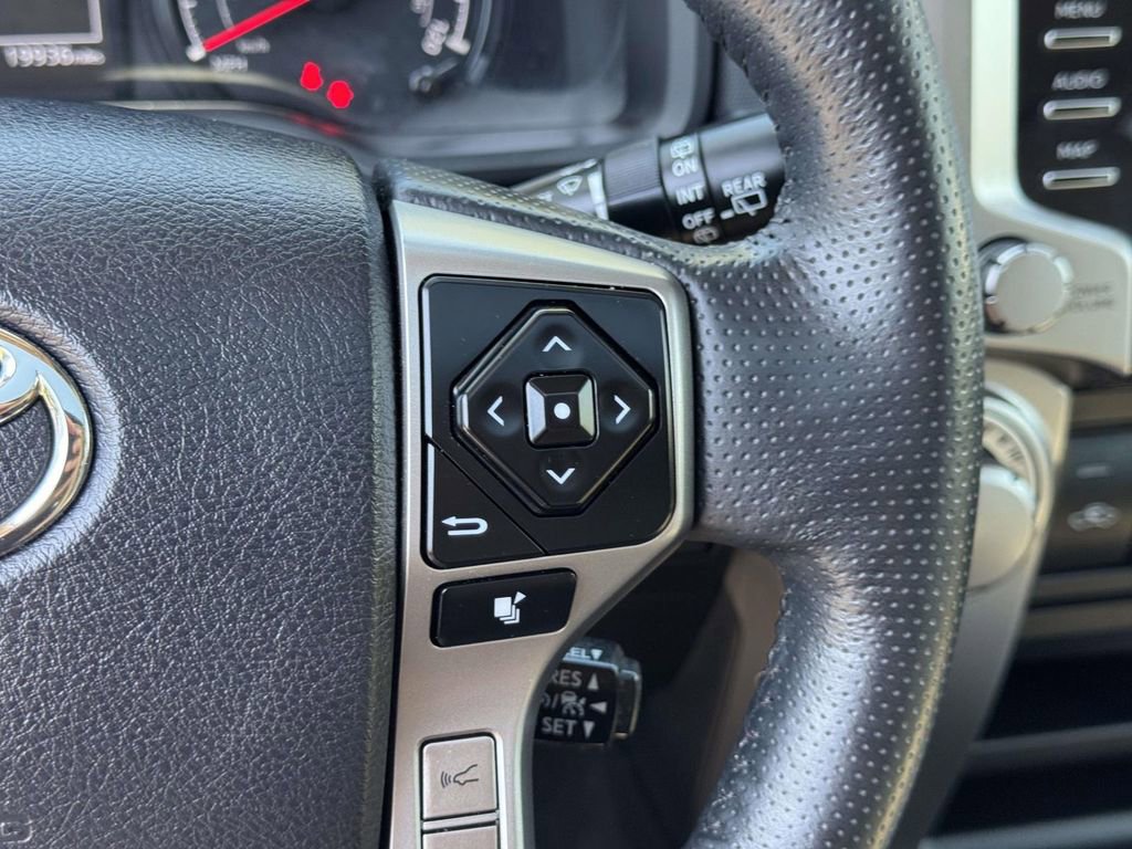 Used 2023 Toyota 4Runner SR5 Premium w/ Moonroof Package AWD/4WD image 22