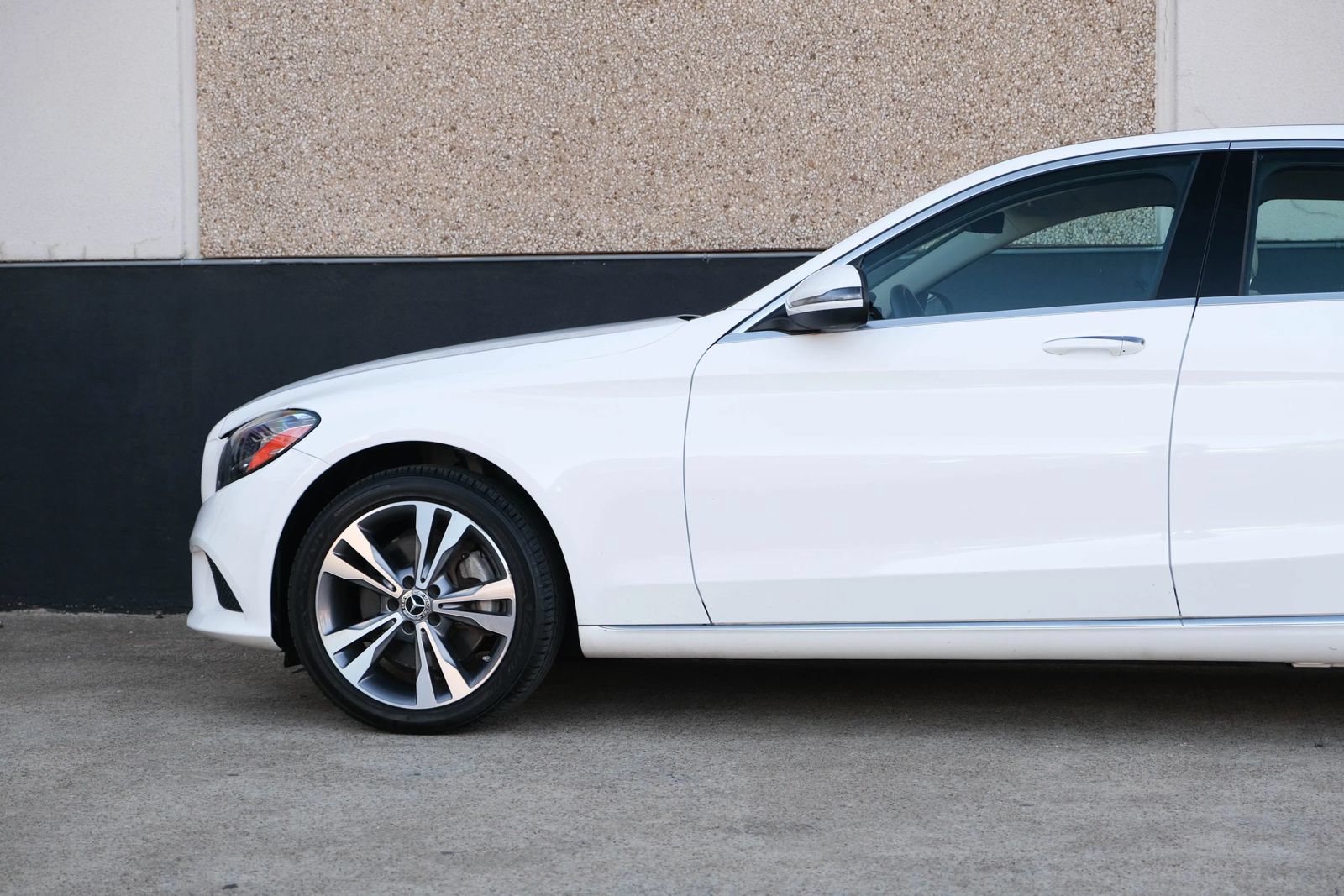 Used 2021 Mercedes-Benz C 300 4MATIC Sedan w/ Premium Package image 7