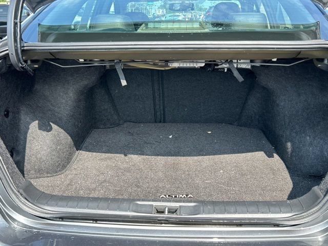 Used 2017 Nissan Altima 3.5 SL FWD image 7