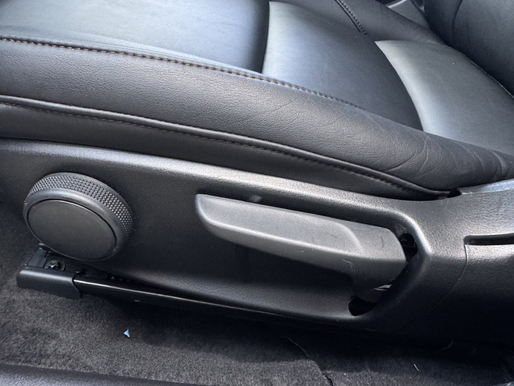 Used 2025 MAZDA MAZDA3 s FWD image 24