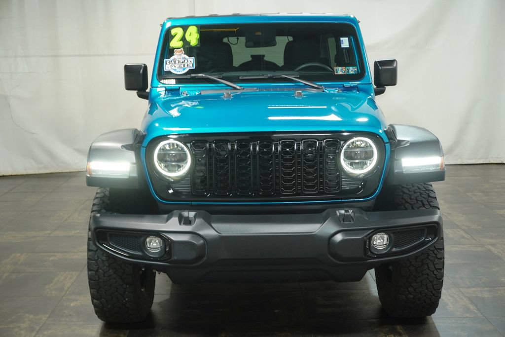 Used 2024 Jeep Wrangler Unlimited Sport AWD/4WD image 8