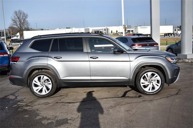 Used 2023 Volkswagen Atlas SE image 5