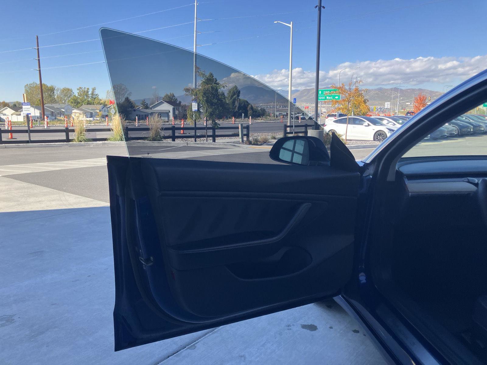 Used 2020 Tesla Model 3 Long Range AWD/4WD image 11