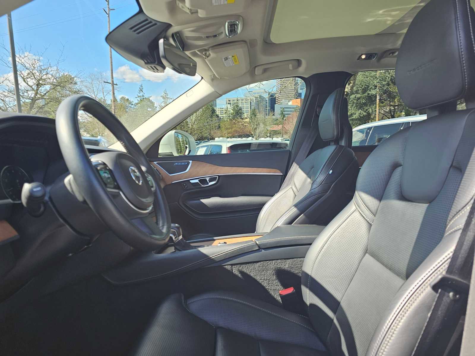 Used 2018 Volvo XC90 T6 Inscription w/ Convenience Package image 23