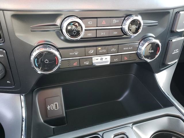 New 2025 Ford F150 XLT w/ Equipment Group 302A MID image 21