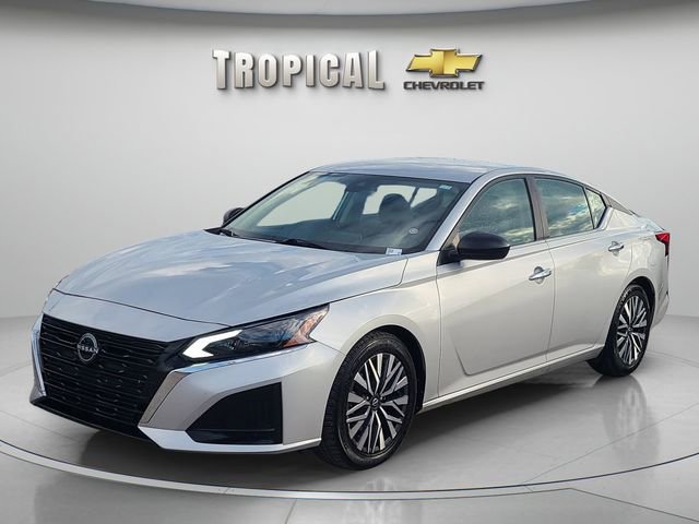 Used 2024 Nissan Altima 2.5 SV FWD 360° Tour