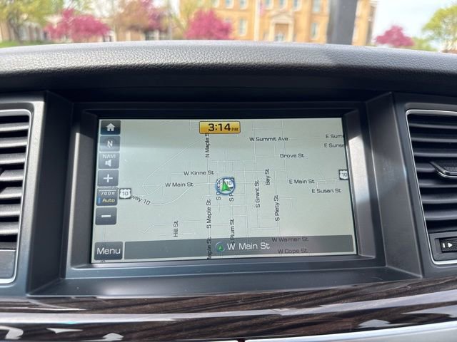 Used 2015 Hyundai Genesis 3.8 AWD/4WD image 19