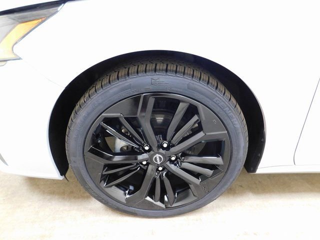 Used 2024 Nissan Altima 2.5 SR image 11