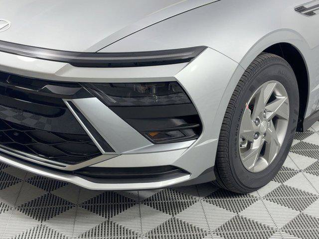 New 2026 Hyundai Sonata SE FWD image 11