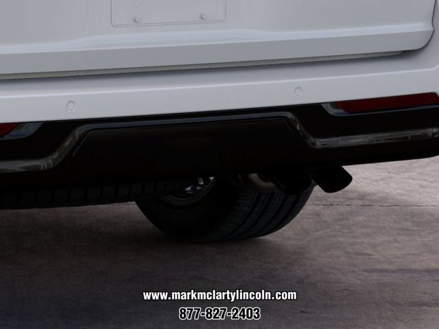 New 2027 Lincoln Navigator Premiere AWD/4WD image 23