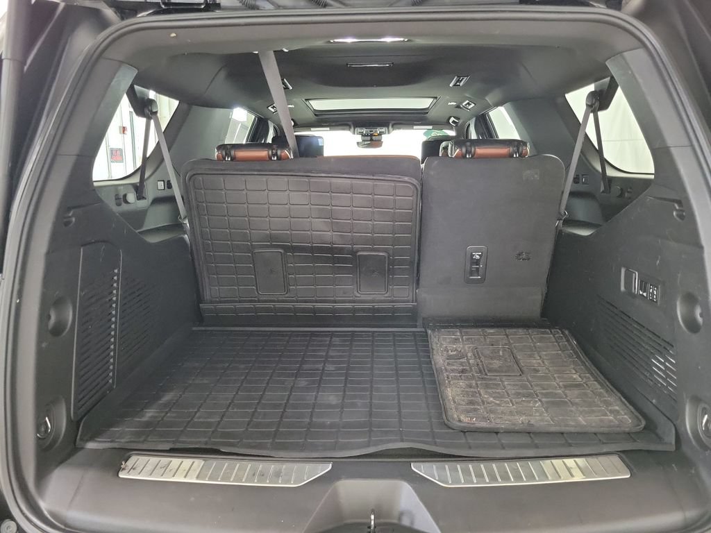 Certified 2023 GMC Yukon XL Denali Ultimate AWD/4WD image 22