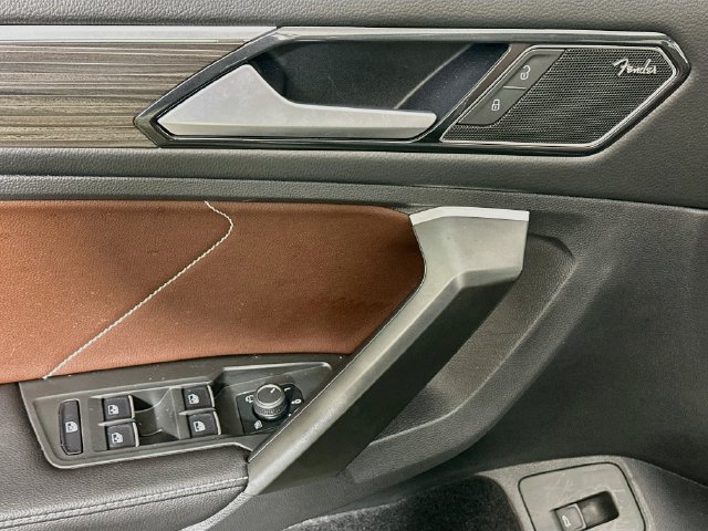 Certified 2024 Volkswagen Tiguan SEL R-Line AWD/4WD image 19