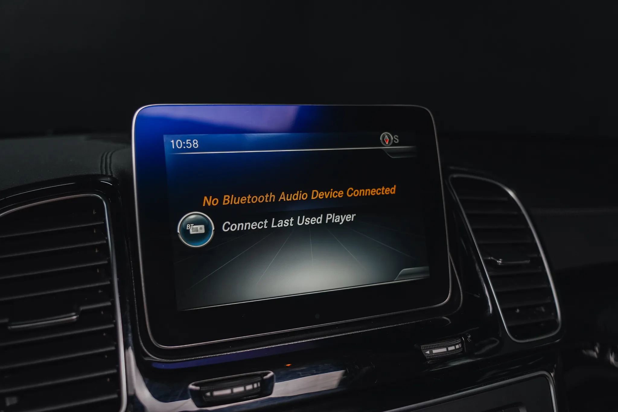 Used 2017 Mercedes-Benz GLS 550 GLS 550 Sport Utility 4D image 65