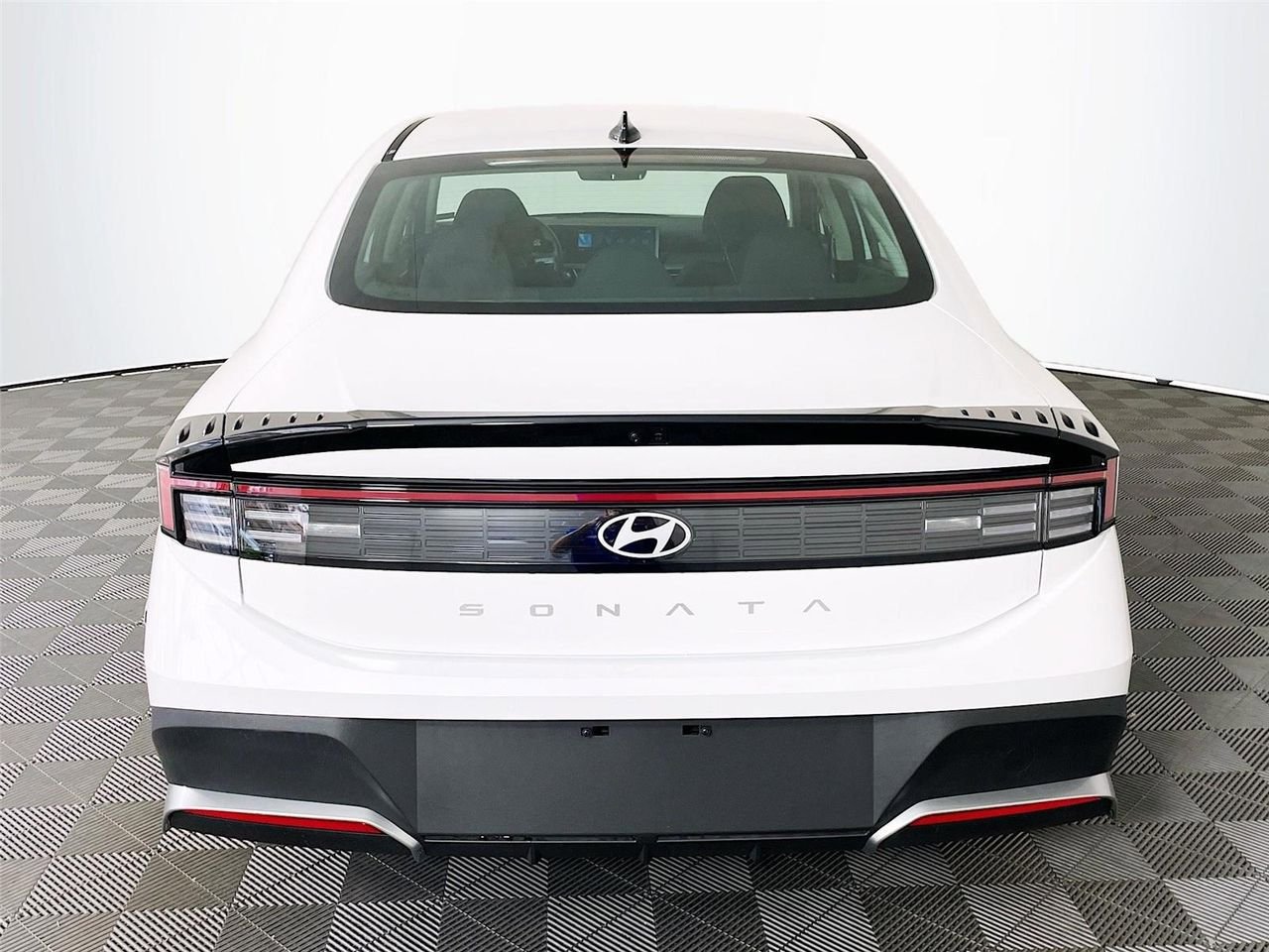 New 2026 Hyundai Sonata SE FWD image 7