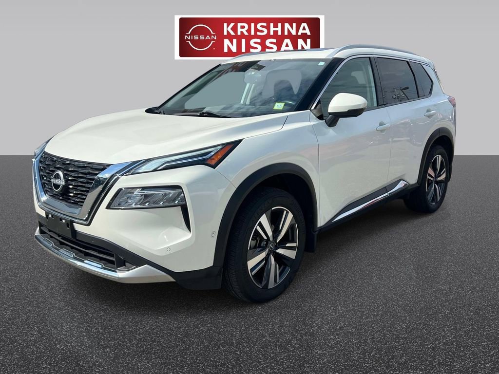 Used 2023 Nissan Rogue Platinum AWD/4WD image 2