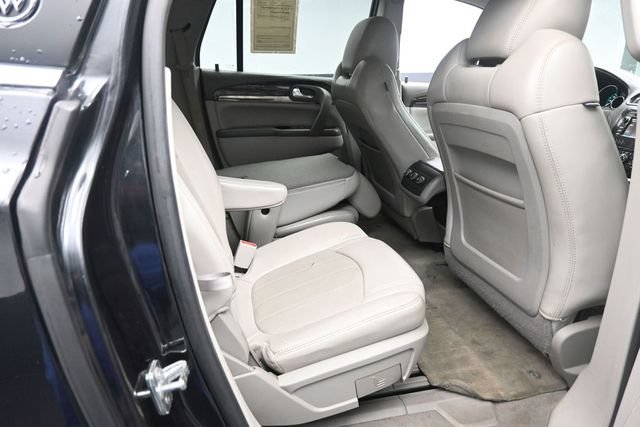 Used 2013 Buick Enclave Leather FWD image 25