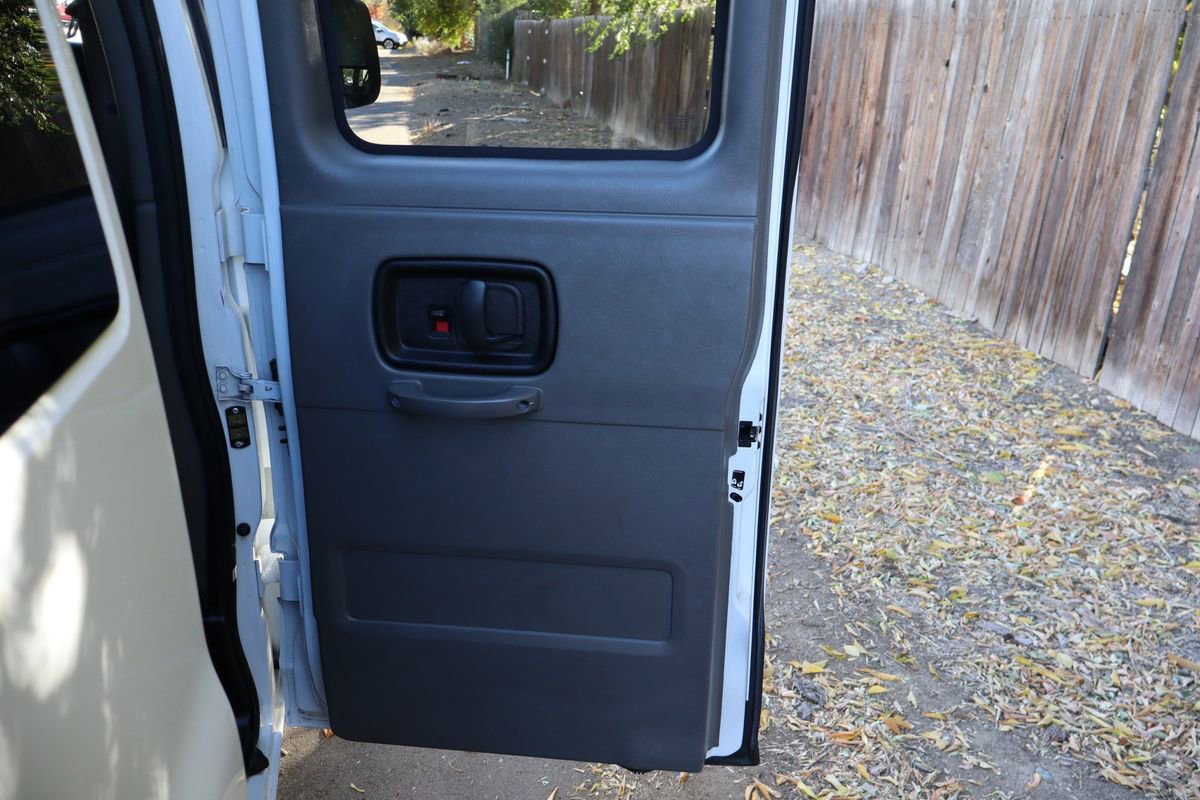 Used 2017 Chevrolet Express 2500 LS image 24