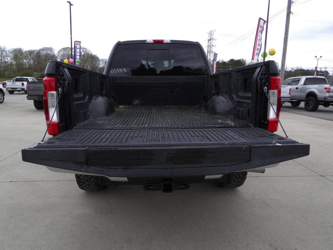 Used 2017 Ford F250 Lariat w/ Lariat Value Package image 34