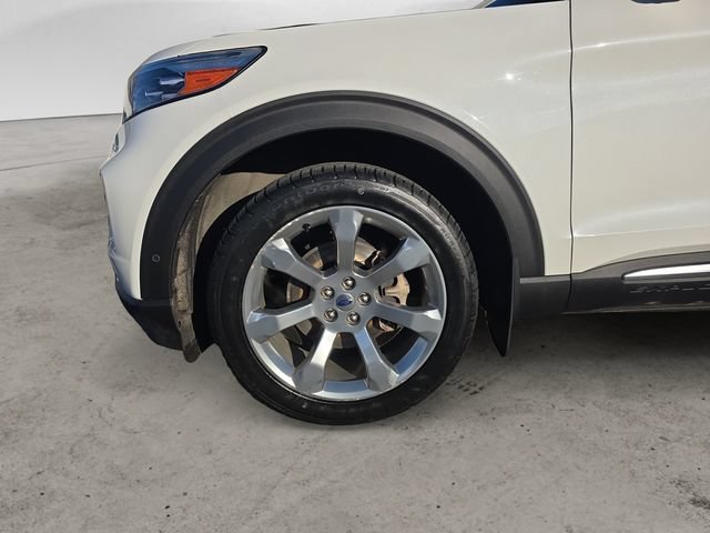 Used 2020 Ford Explorer Platinum w/ Premium Technology Package AWD/4WD image 14