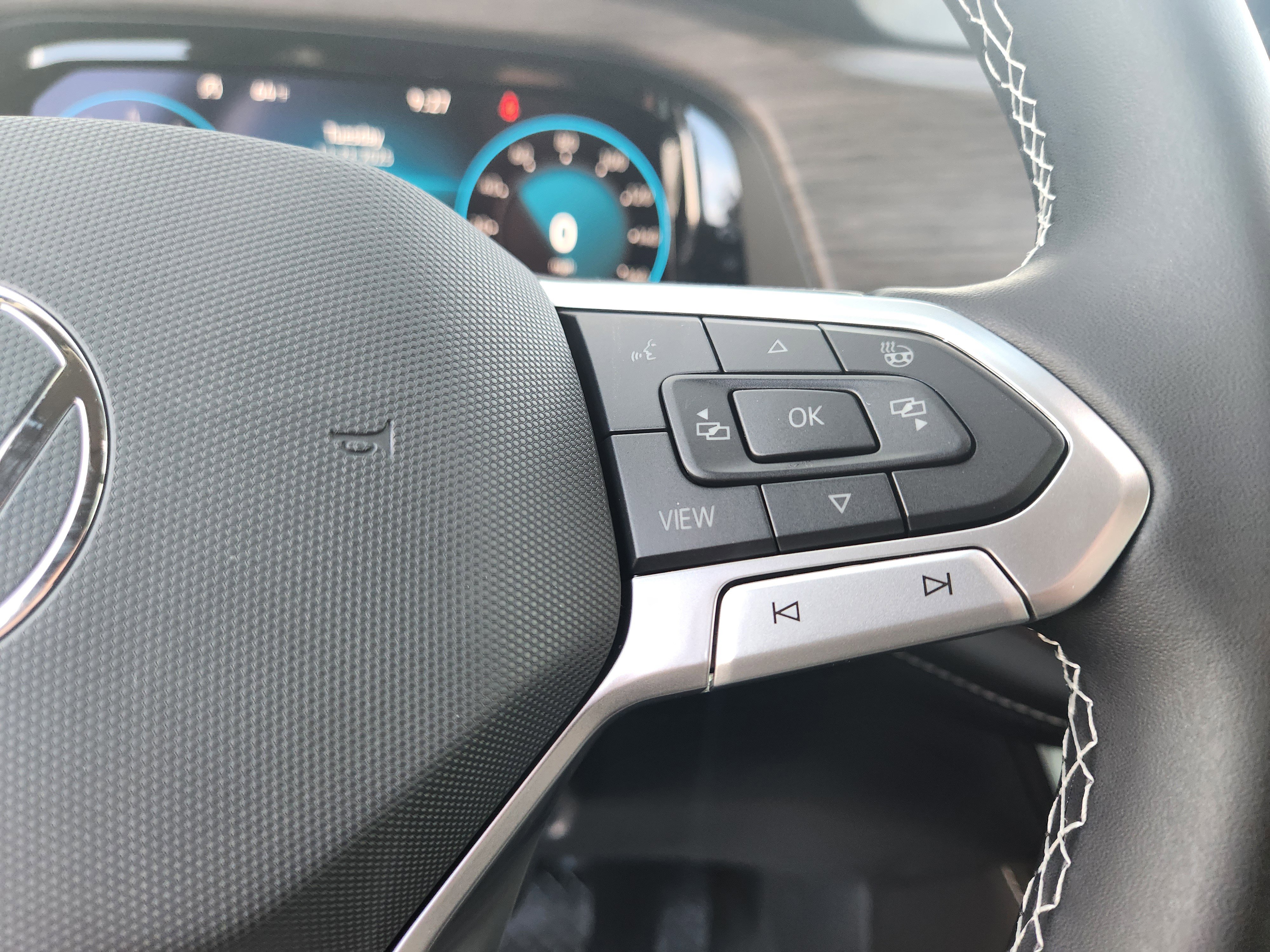 New 2026 Volkswagen Atlas SEL image 14