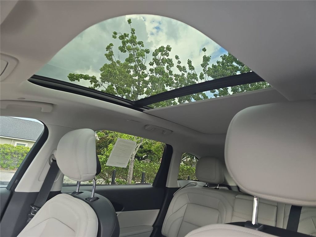 New 2026 Lincoln Nautilus Premier w/ Equipment Group 102A AWD/4WD image 24