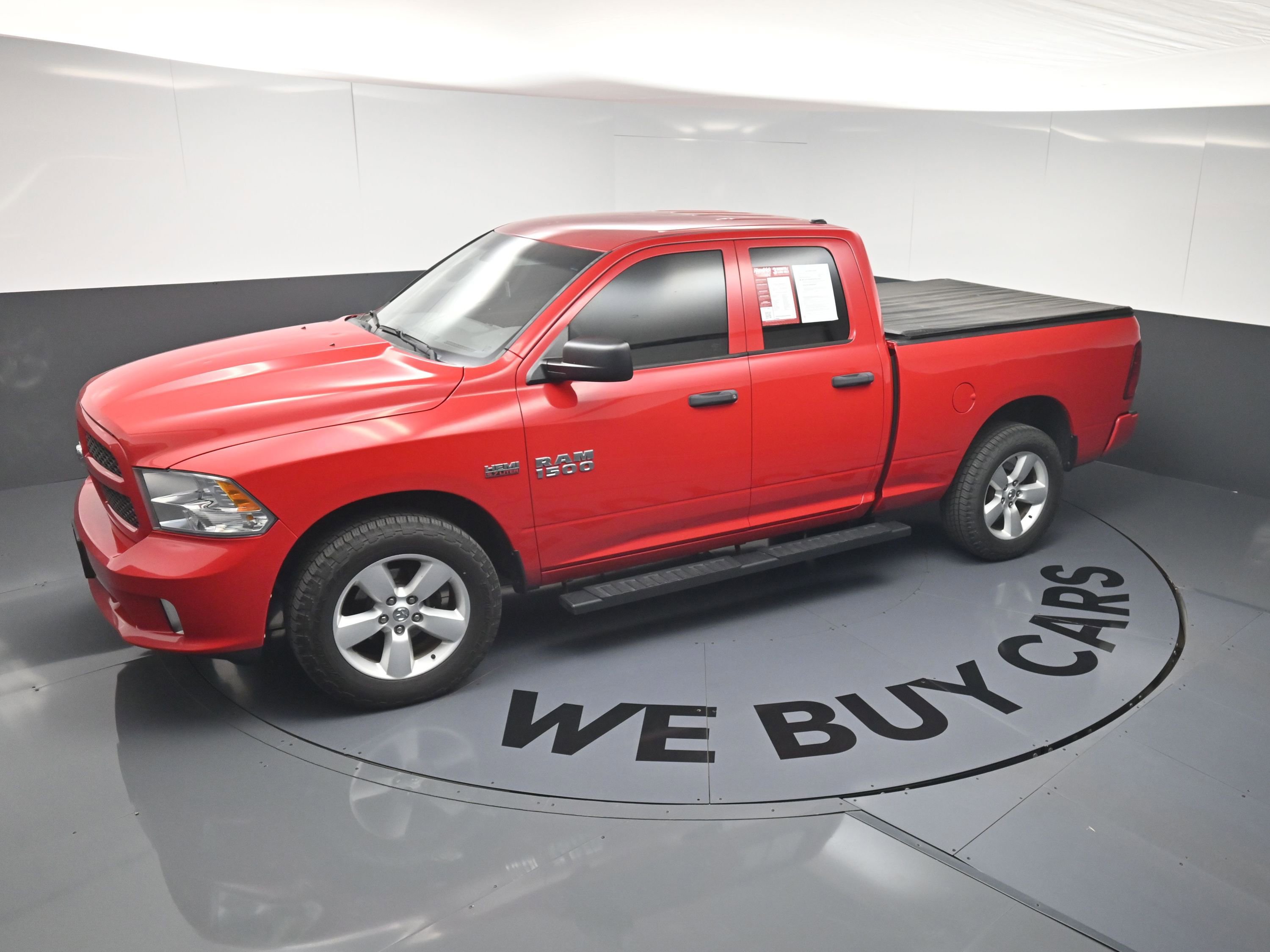 Used 2015 RAM 1500 Express RWD image 20
