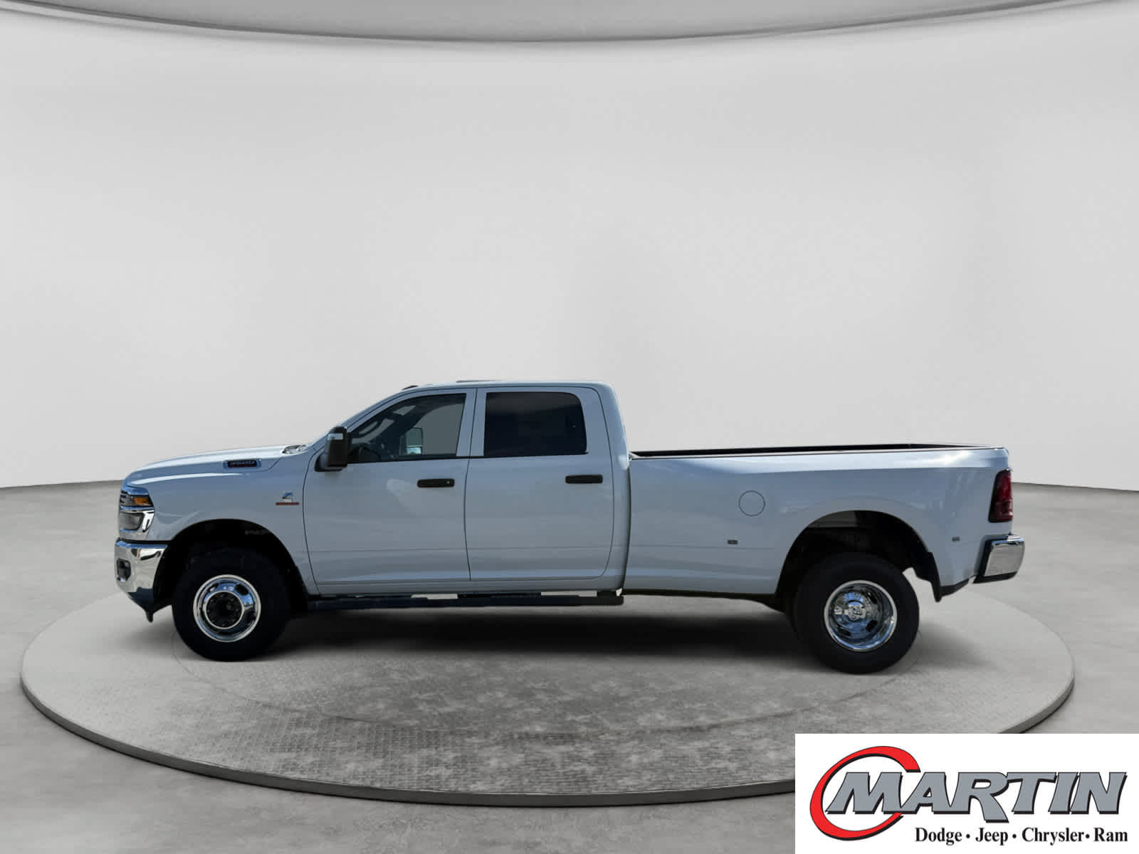 New 2027 RAM 3500 Tradesman AWD/4WD image 8