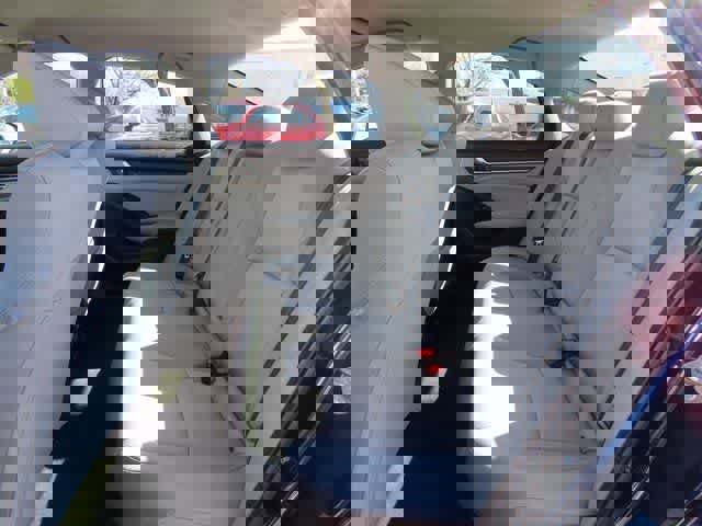 Used 2018 Honda Accord LX image 13