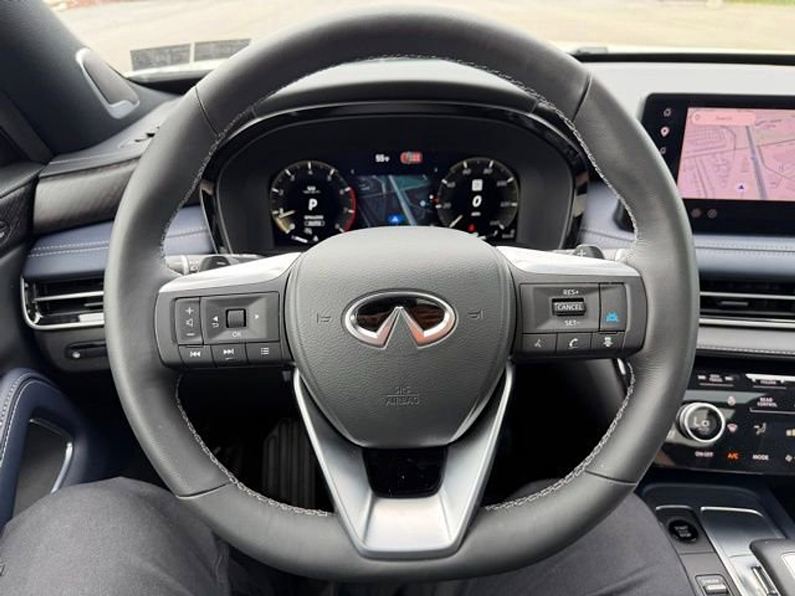 Certified 2026 INFINITI QX60 Sport w/ Dark Cargo Package image 15