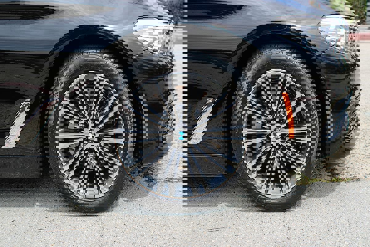 Used 2017 BMW 530i RWD image 11