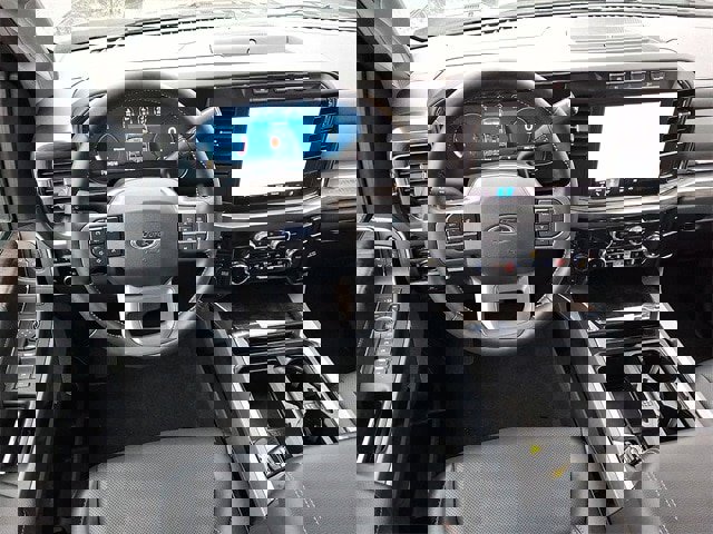 Certified 2024 Ford F250 Lariat image 21