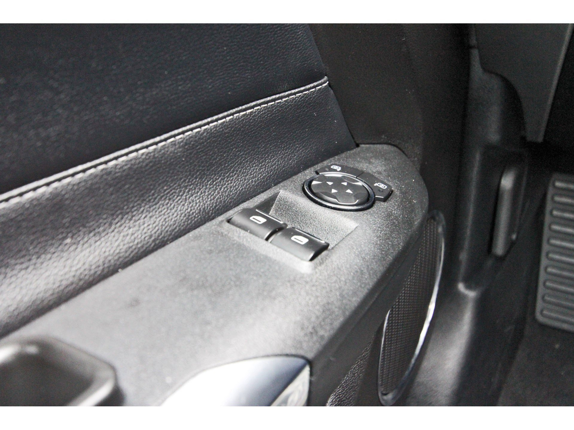 Used 2021 Ford Mustang Premium image 24