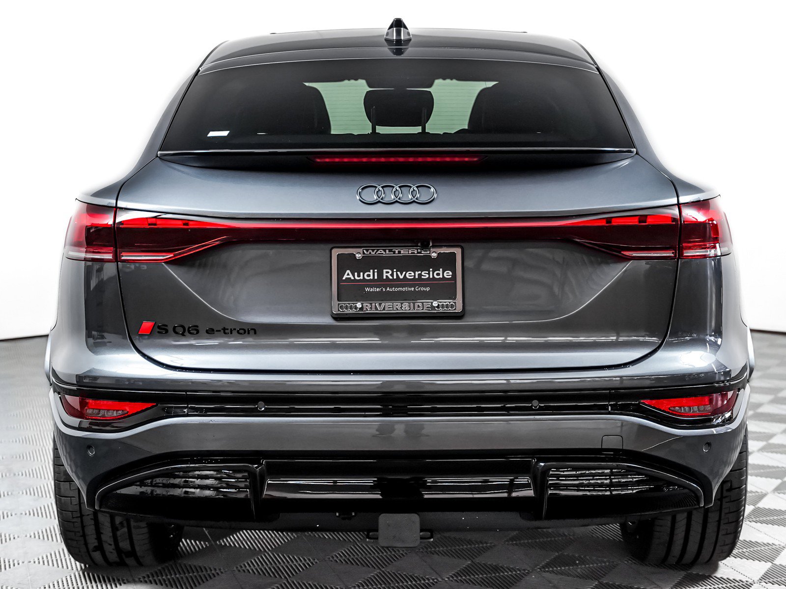 New 2027 Audi SQ6 e-tron Premium Plus AWD/4WD image 10