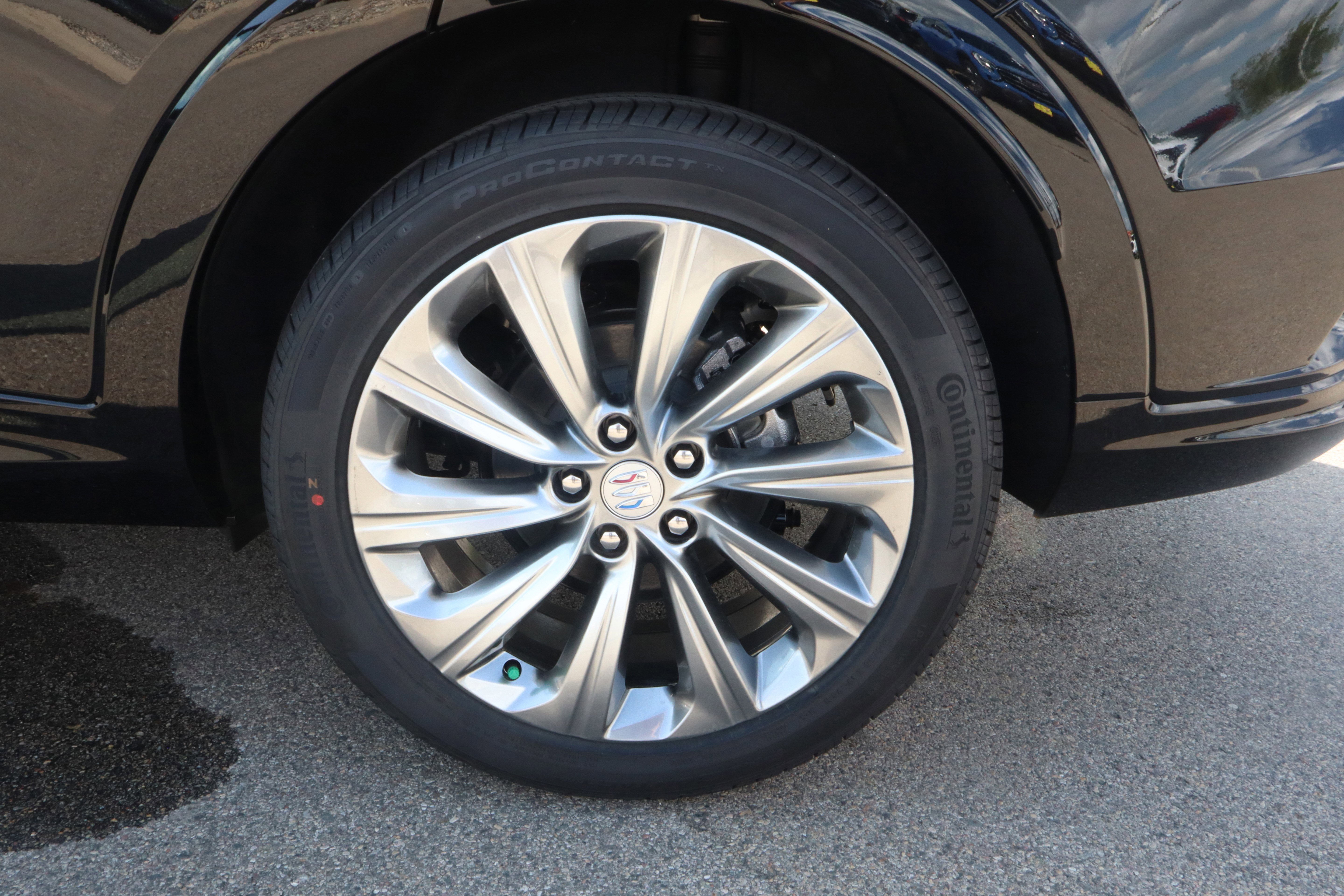 New 2025 Buick Envista Avenir image 21