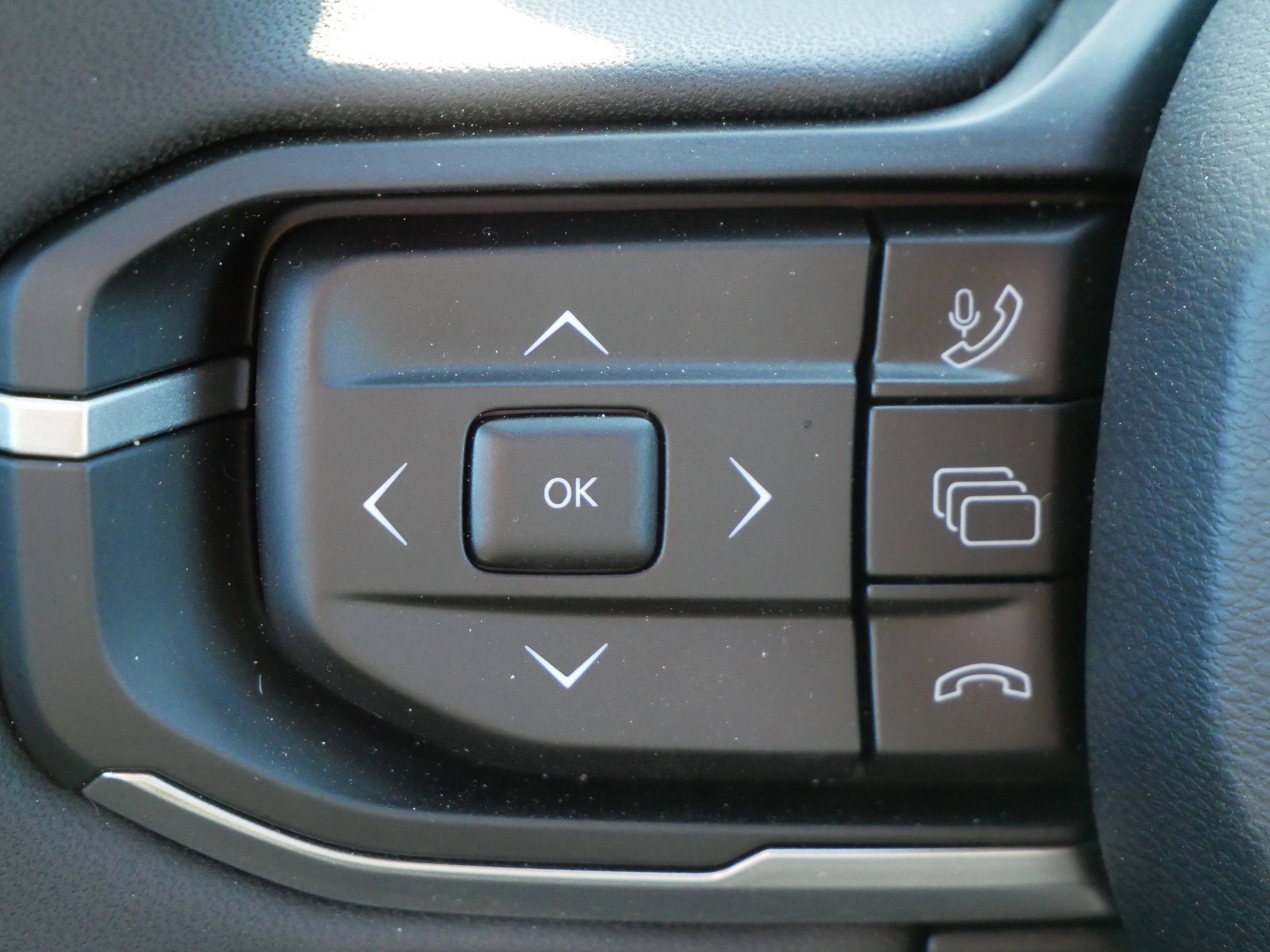 New 2026 Jeep Cherokee Limited image 15