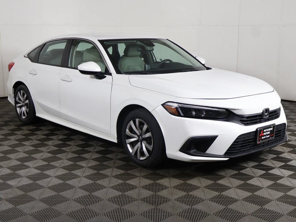 Used 2023 Honda Civic LX image 2