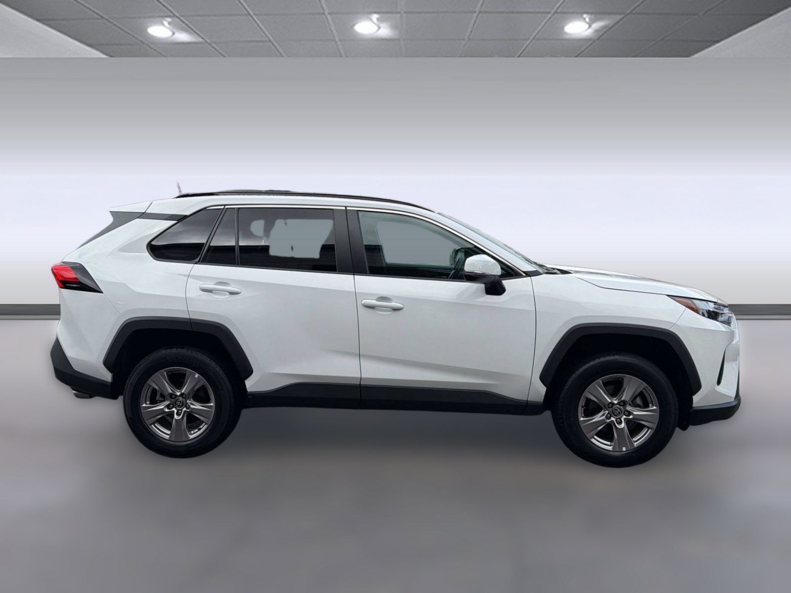 Used 2024 Toyota RAV4 XLE w/ Weather Package AWD/4WD image 8
