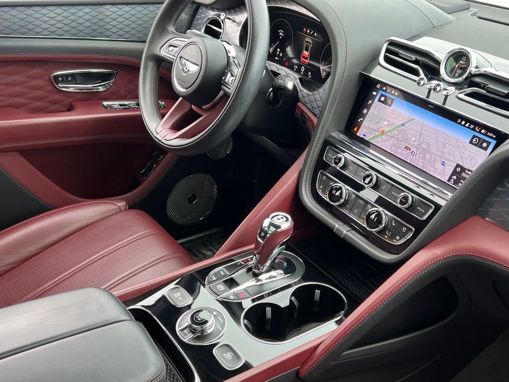 Certified 2023 Bentley Bentayga Extended Wheelbase image 2