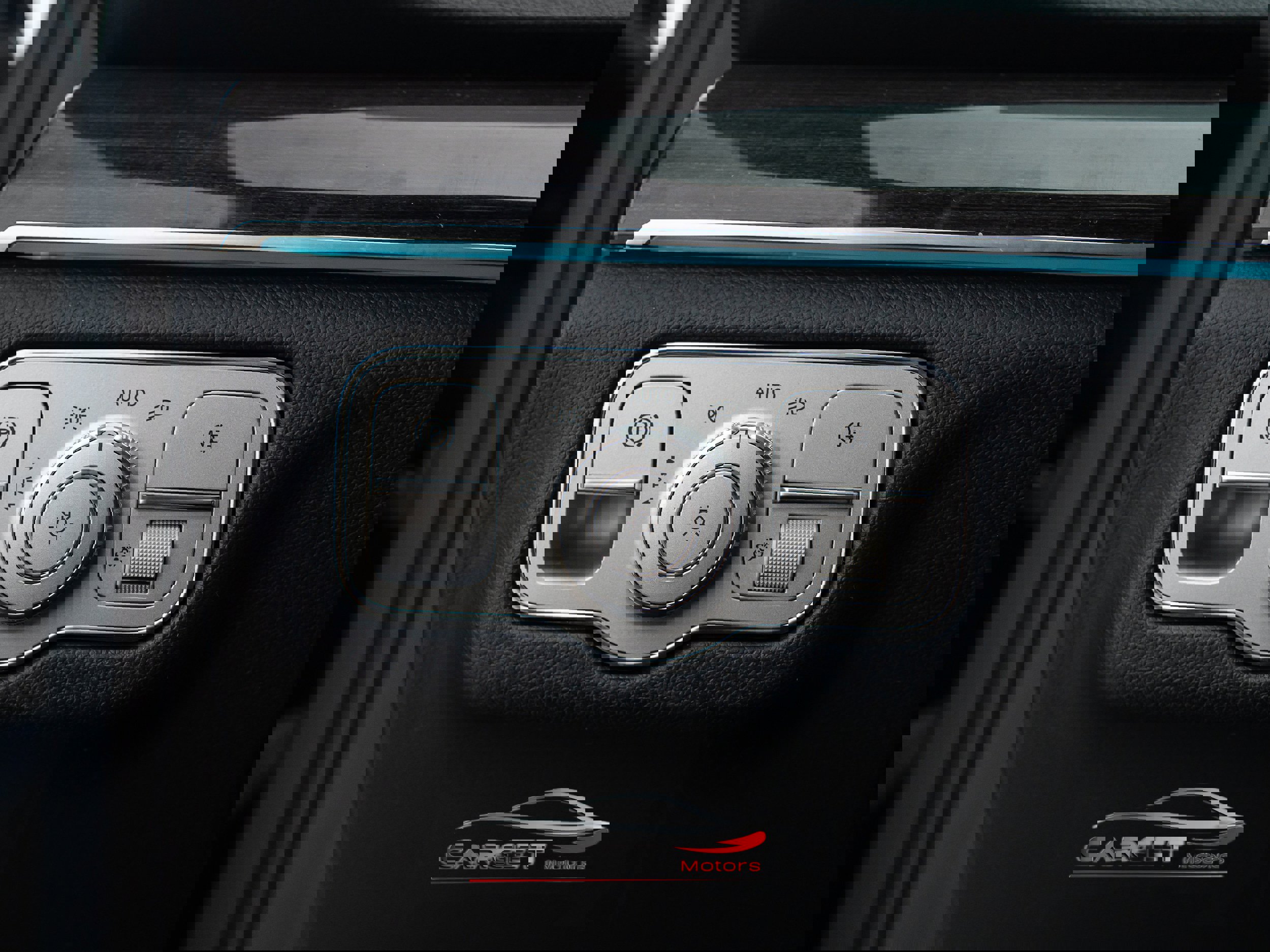 Used 2021 Mercedes-Benz GLE 350 4MATIC w/ Premium Package image 33