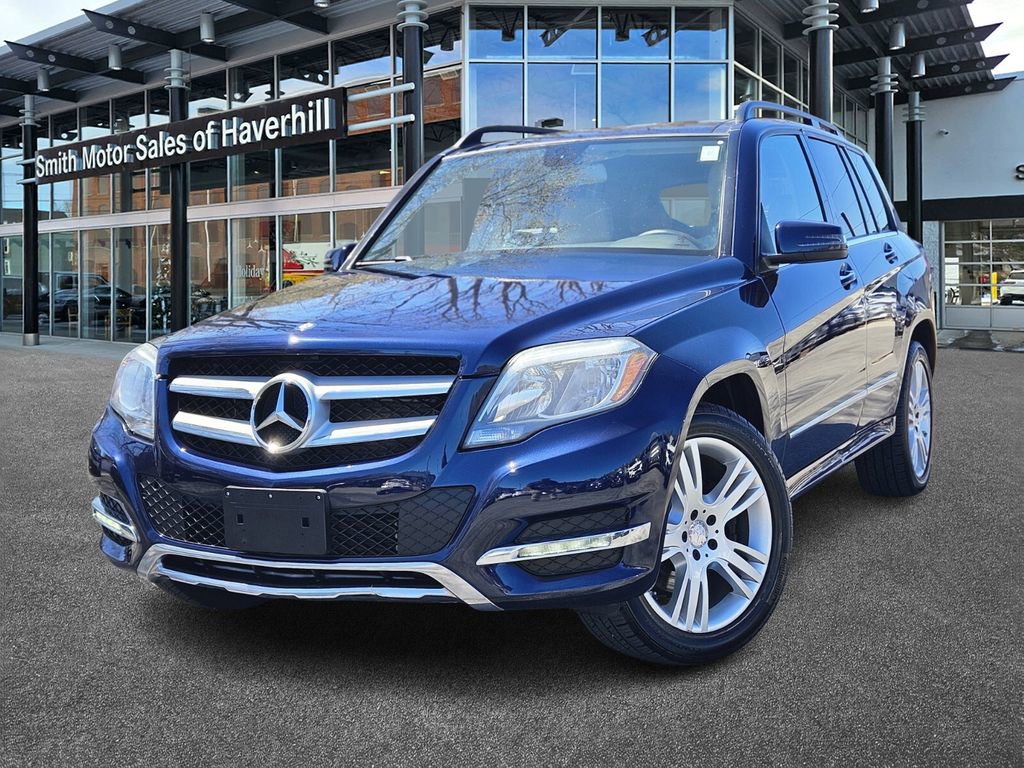 Used 2015 Mercedes-Benz GLK 350 4MATIC image 1
