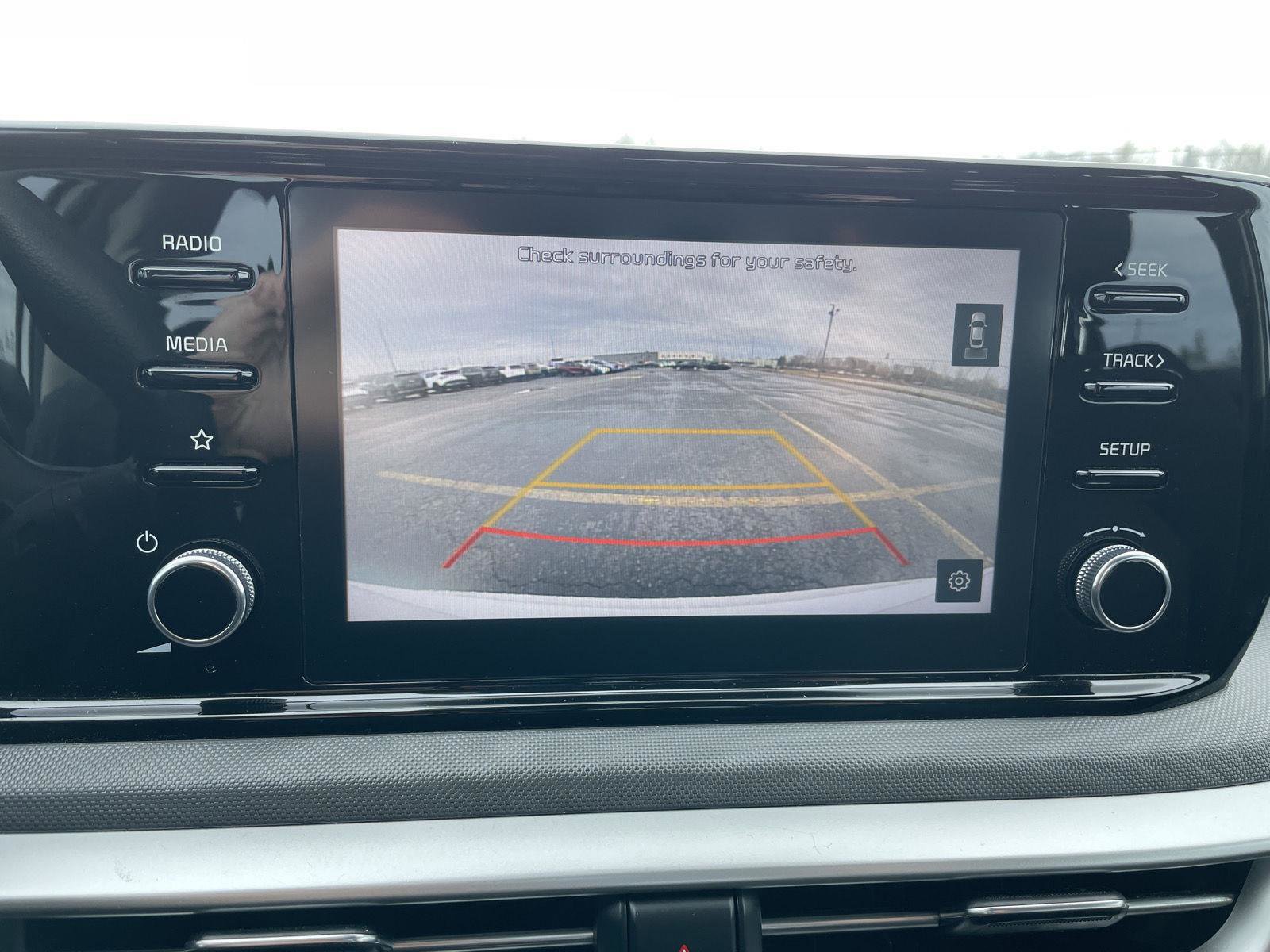 Used 2022 Kia K5 LXS image 28