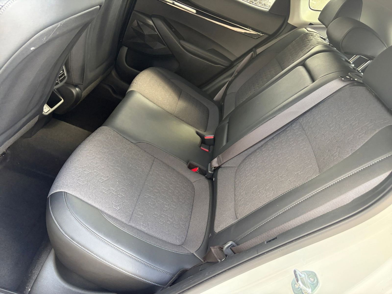 Used 2025 Kia Seltos S image 36