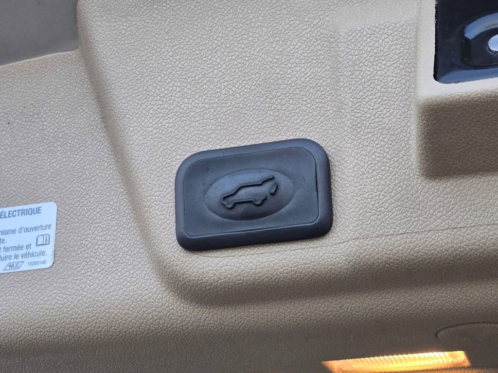 Used 2008 Buick Enclave CXL w/ Entertainment Package #1 image 26