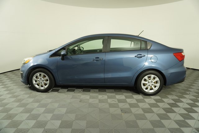 Used 2016 Kia Rio LX image 4