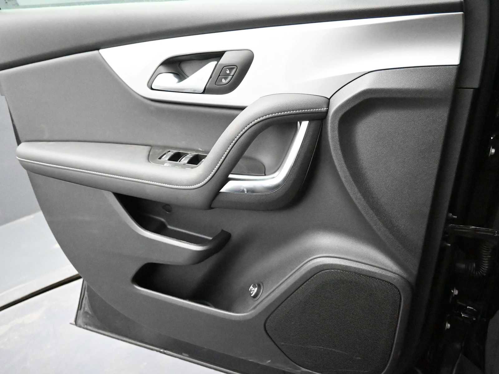 New 2026 Chevrolet Blazer LT w/ Convenience Package image 11